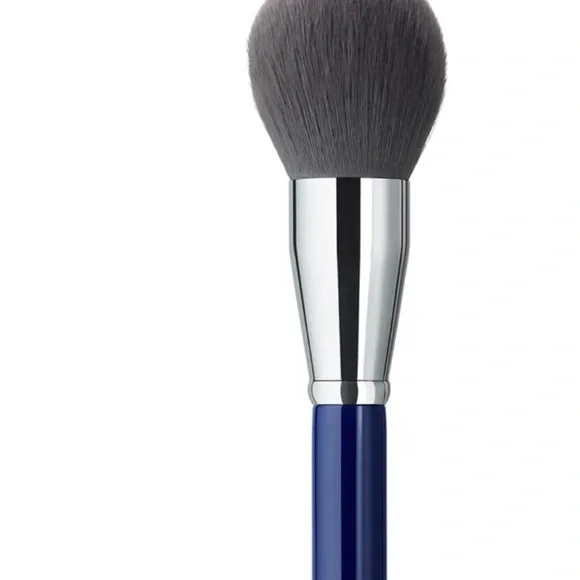 La Prairie Loose Powder Brush